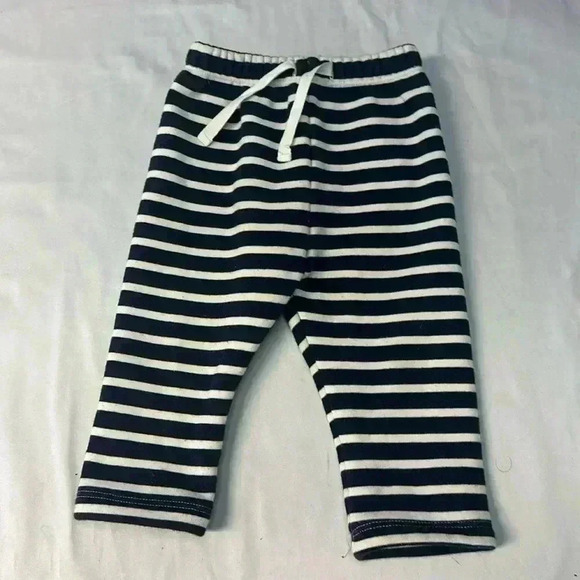 GAP - joggers with  fleece lining. Size 3-6 months - Picture 1 of 3